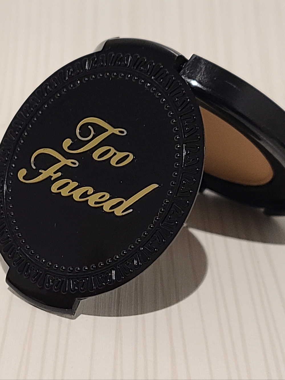 Too Faced Pressed Powder Compact Chocolate Soleil Mini